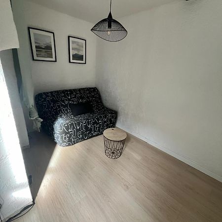 Studio En Duplex La Roquebrussanne Екстер'єр фото